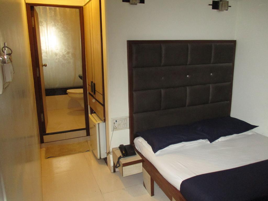 Hotel Park Shilton มุมไบ ภายนอก รูปภาพ